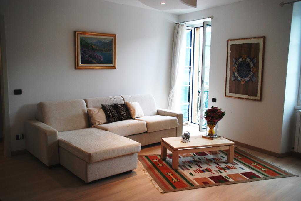 Apartmán Bella Piazza Colico Pokoj fotografie