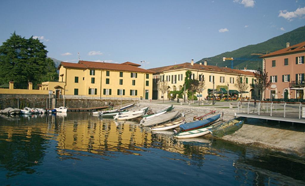 Apartmán Bella Piazza Colico Pokoj fotografie